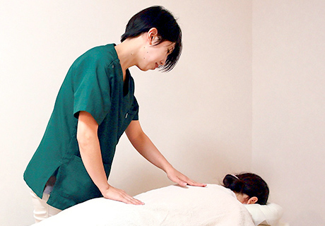 ボキボキしないソフトな整体